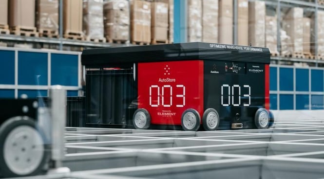 A R5 Robot collecting a Bin at an Element Logic customer site