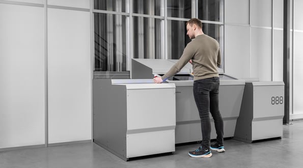 A worker standing at a FusionPort Staging