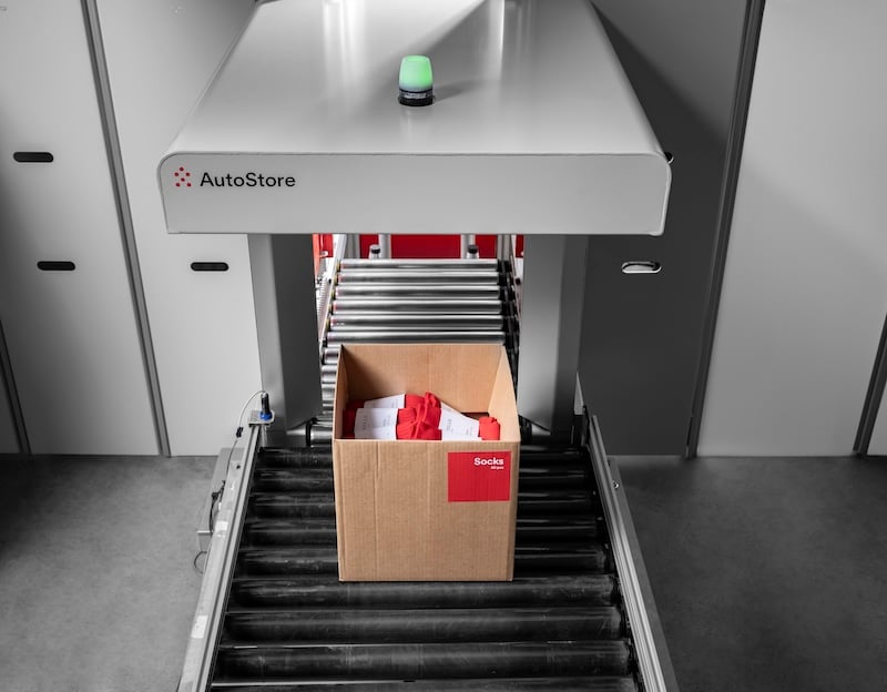 AutoCase extends the automation workflows of AutoStore