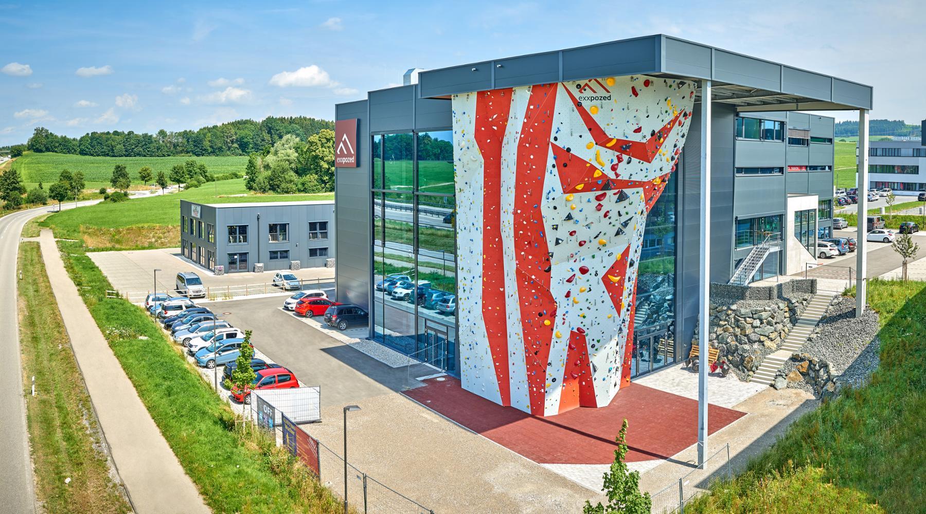 eXXpozed Achieves 87% Reduction in Warehouse Footprint with AutoStore