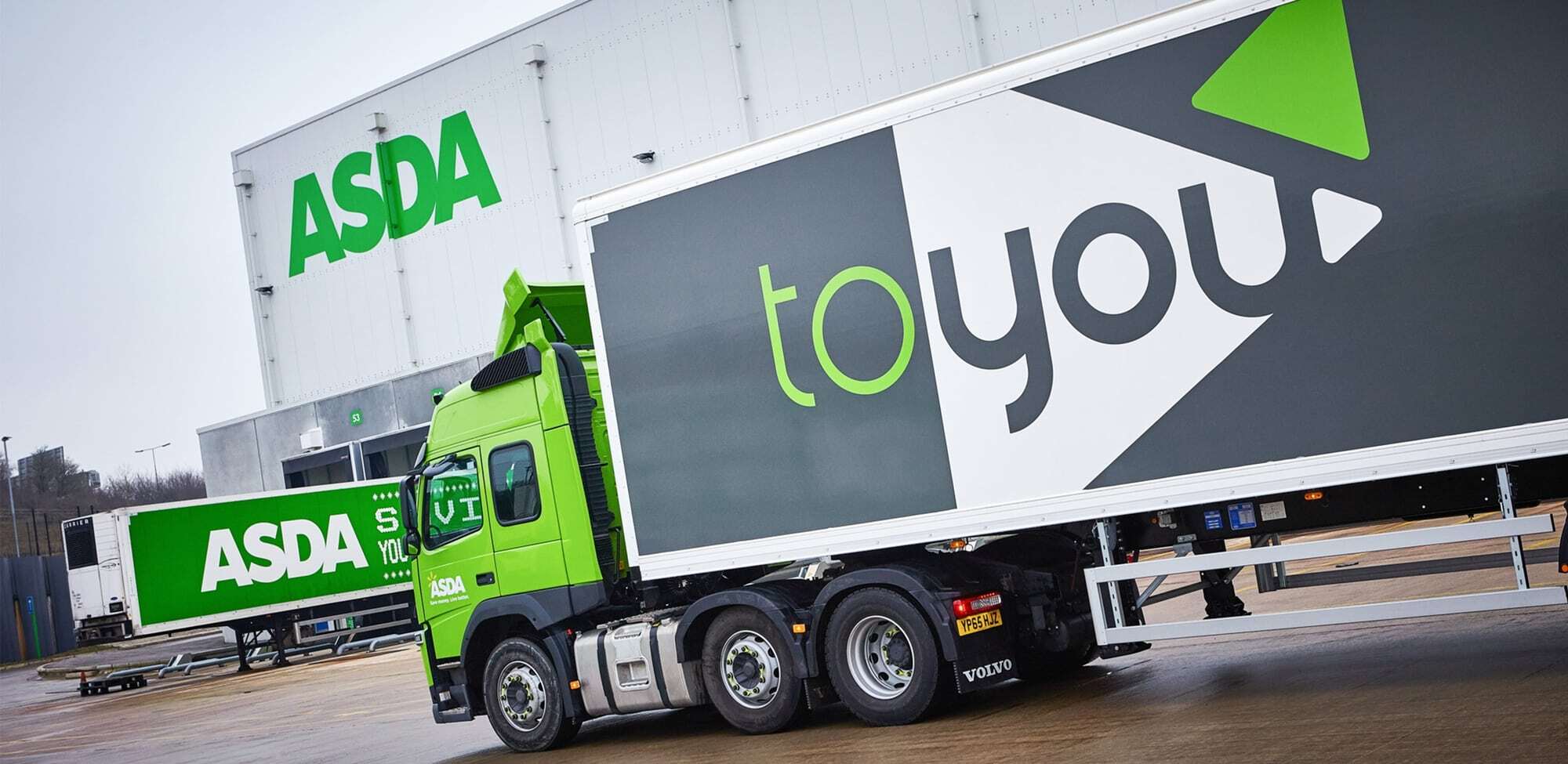ASDA verdoppelt mit neuem automatischen Lagersystem die Picking-Leistung