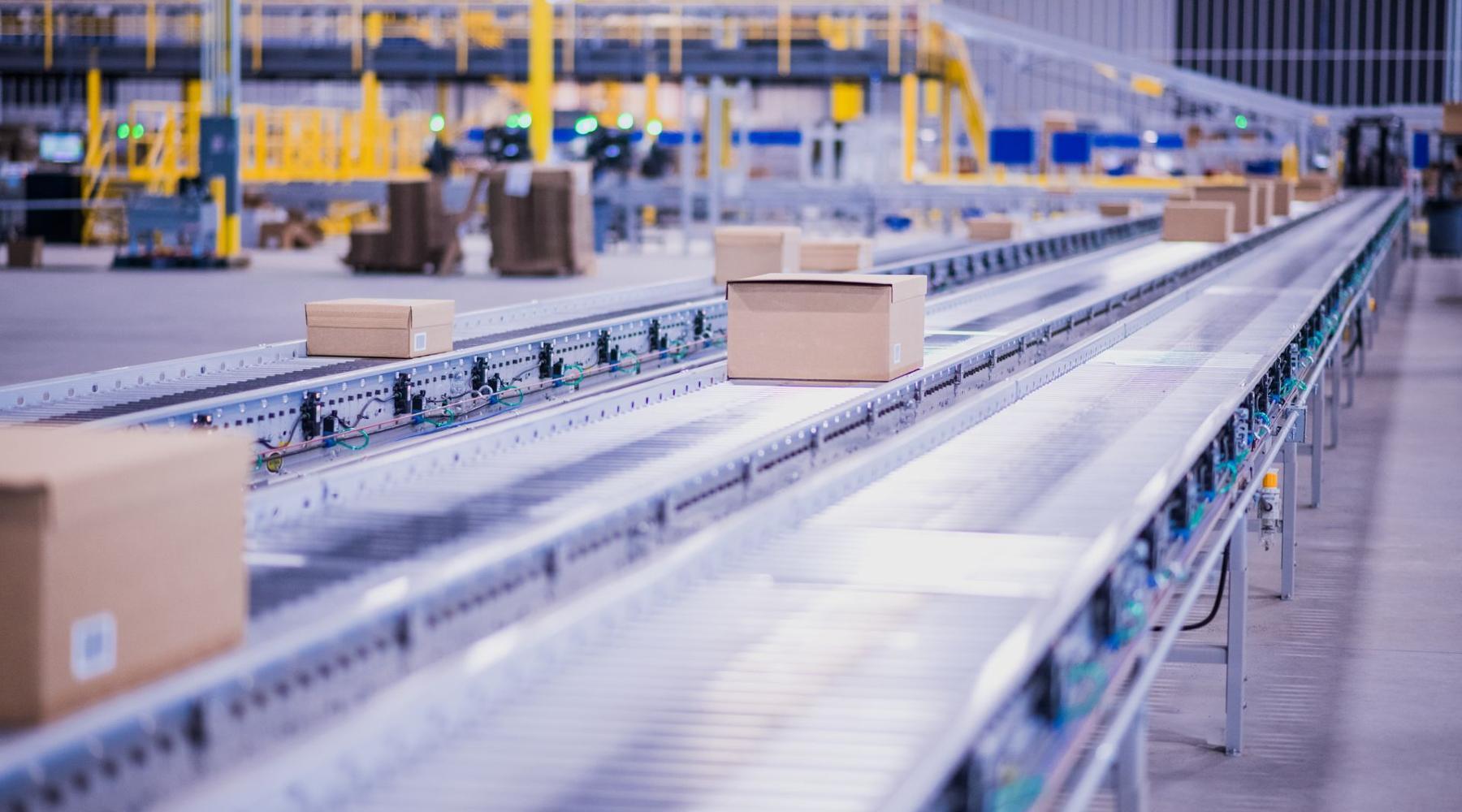 Lagerautomatisierung in der Kontraktlogistik – auf diese wichtigen Funktionen sollten Sie achten