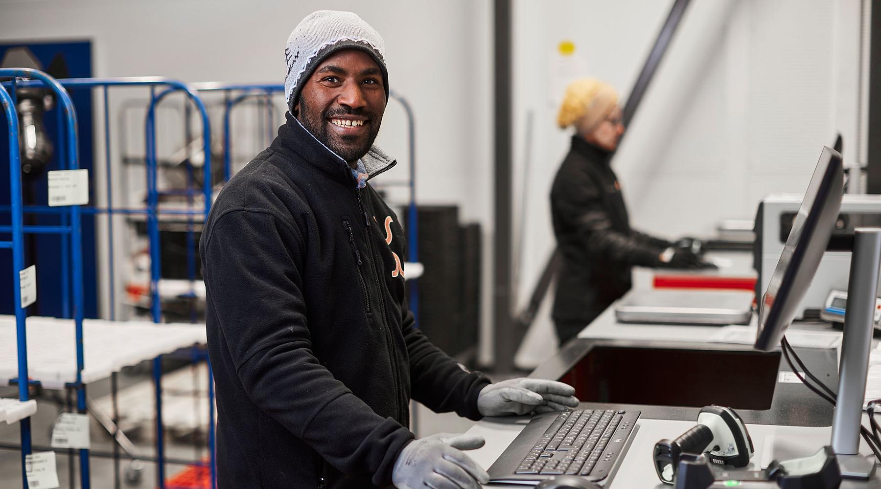 Haugaland Storhusholdning - Grocery Wholesaler Revolutionizes Its Frozen Logistics with AutoStore Multi-Temperature Solution™