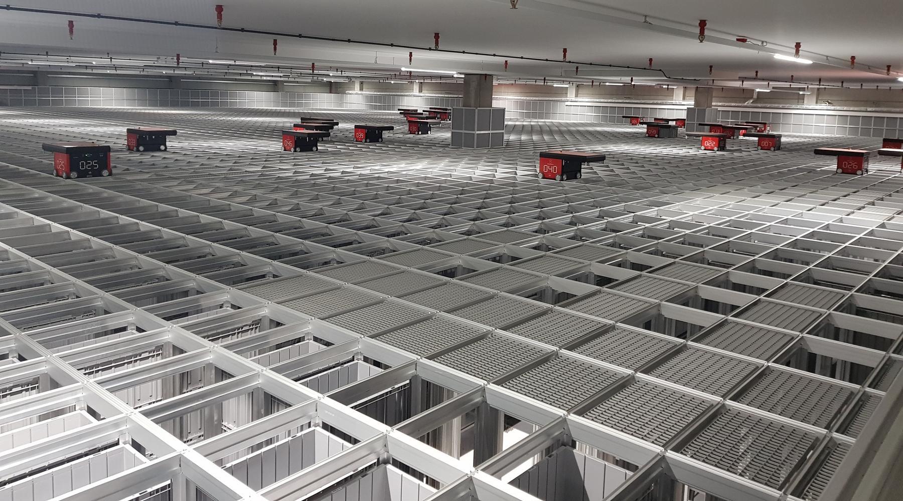 Zajadacz - Stoccaggio denso, velocità ed efficienza per un distributore elettrico all'ingrosso
