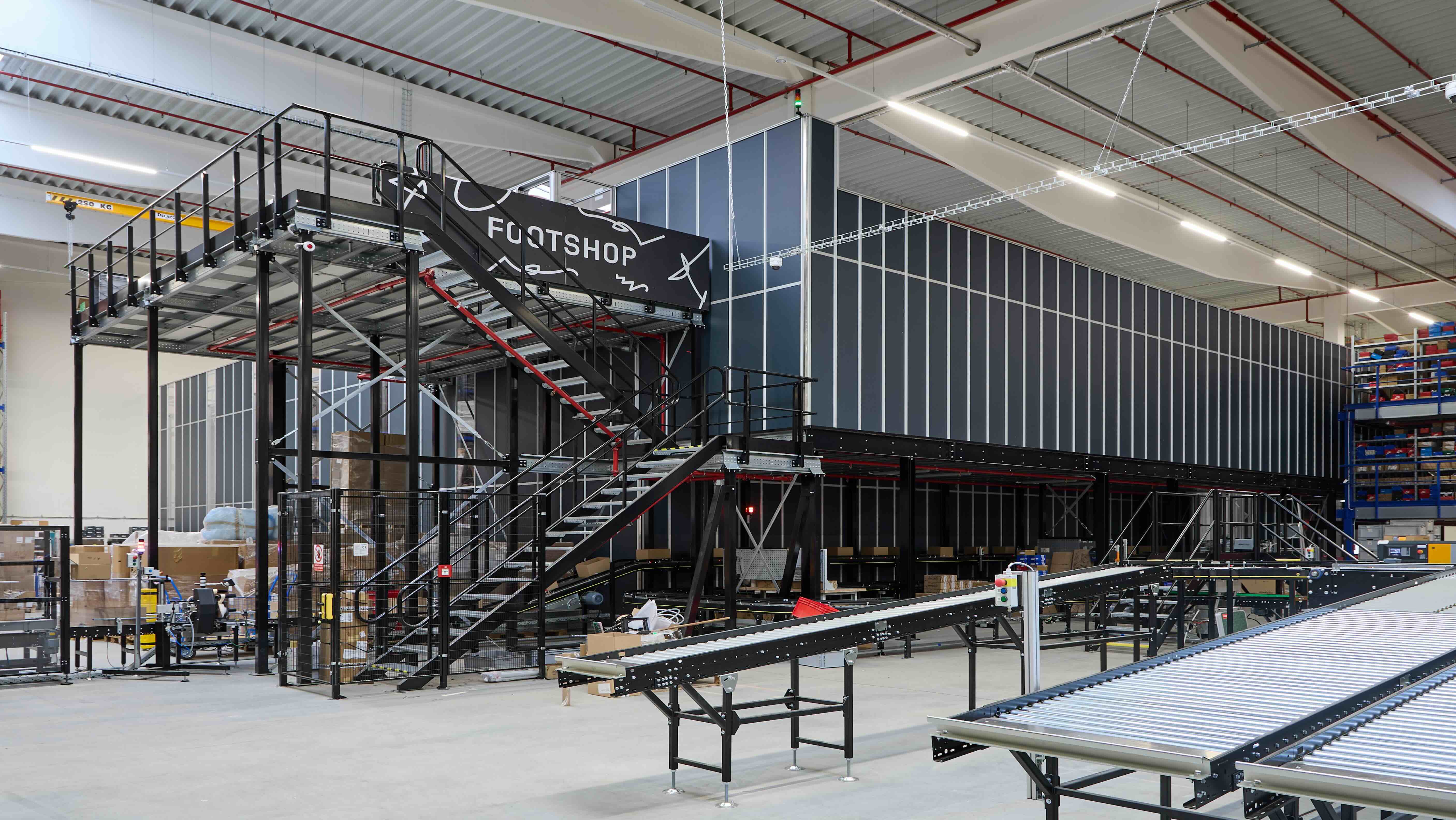 AutoStore Powers Footshop's Sneaker Fulfillment